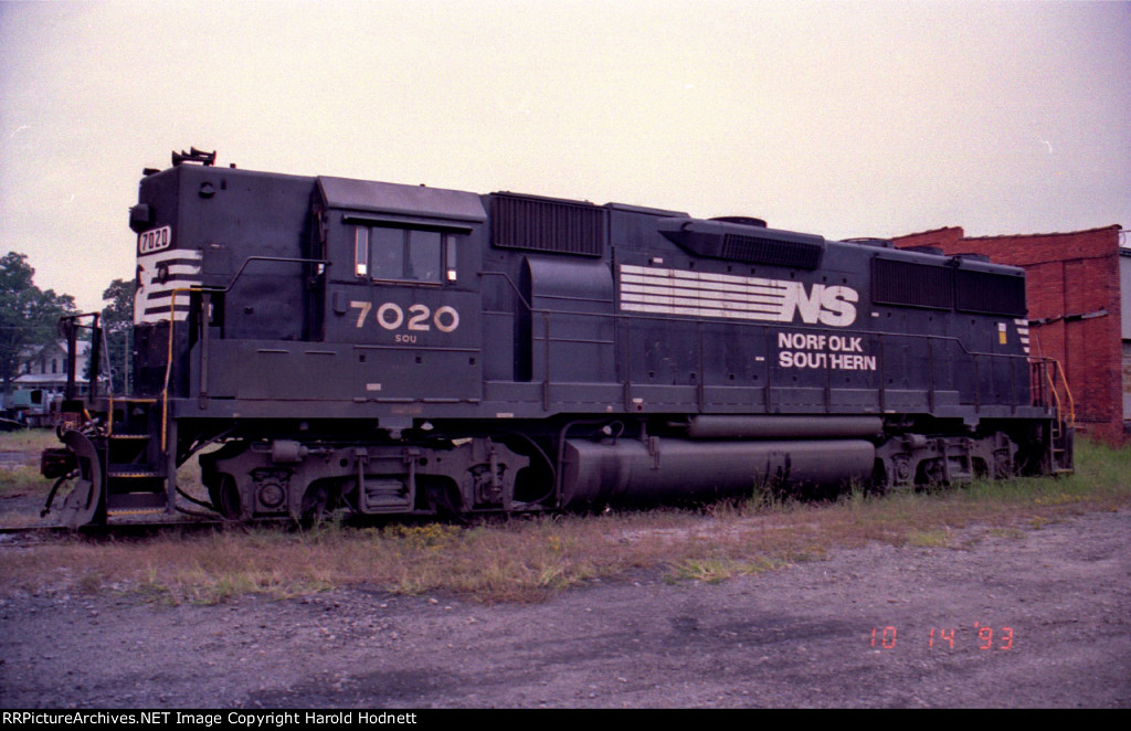 NS 7020